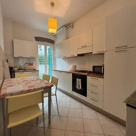 Lägenhet La Casa Di Aaron 2 Rapallo